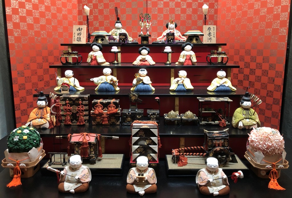 Hinaningyō in display all'hotel Gajoen (Meguro)